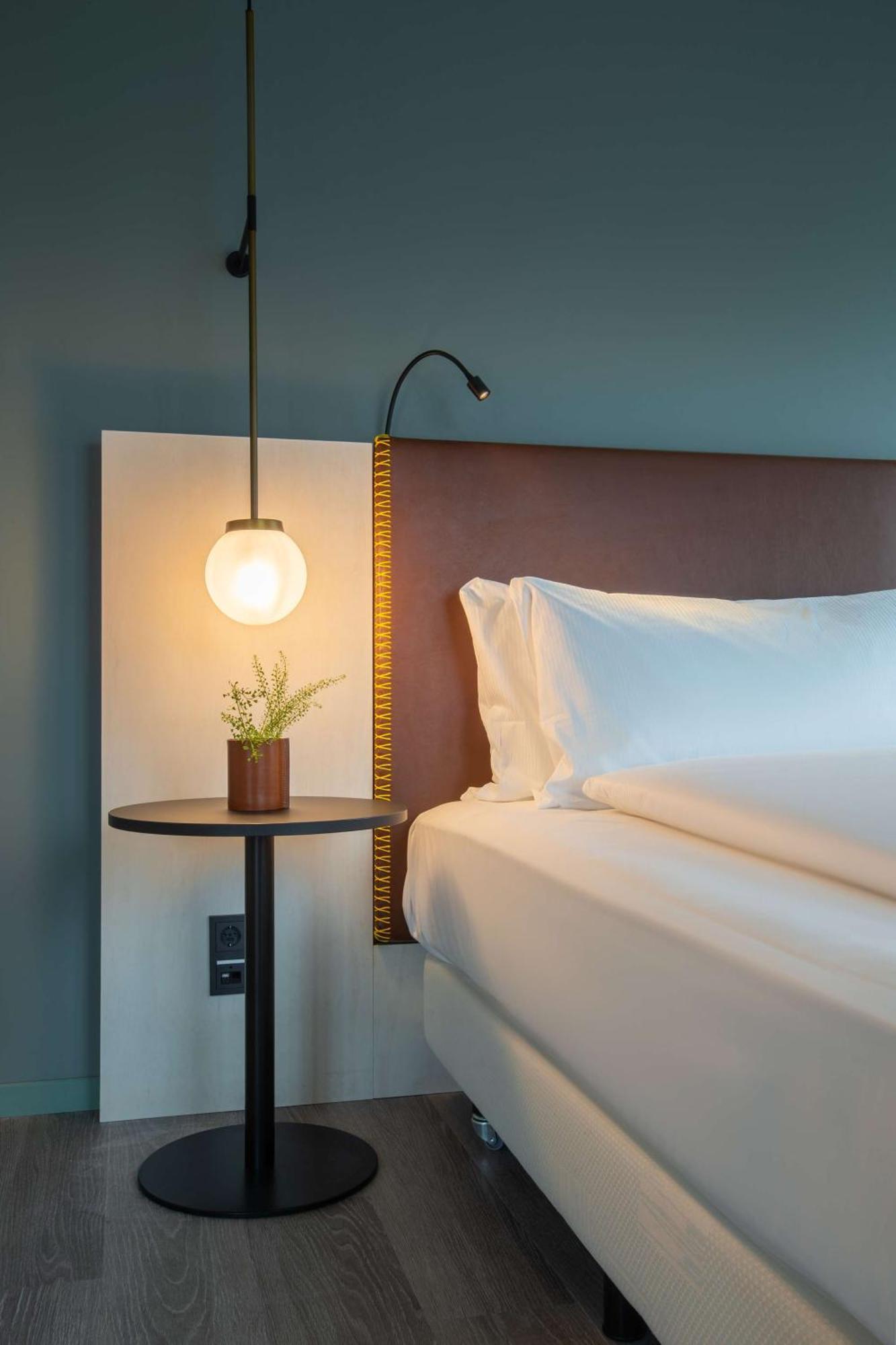 Hilton Garden Inn Mannheim Exterior photo