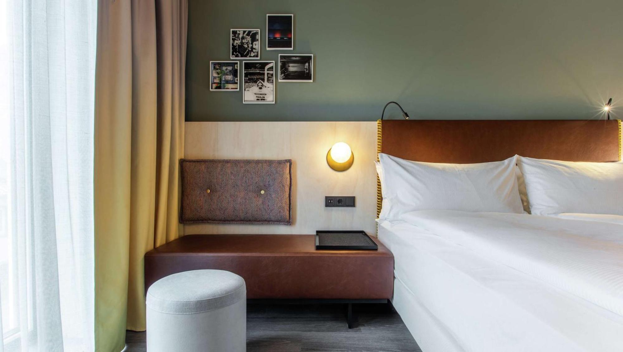 Hilton Garden Inn Mannheim Exterior photo